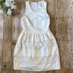 Lush ivory Floral Lace Ruffle Sleeveless Dress